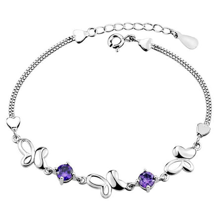 Silver Bracelet features half moon and star desgin