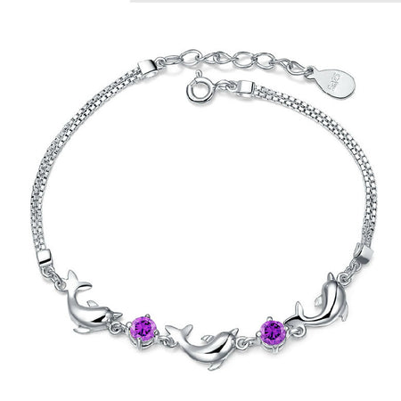 Silver Bracelet features half moon and star desgin
