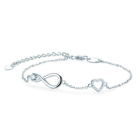 Silver Bracelet features half moon and star desgin