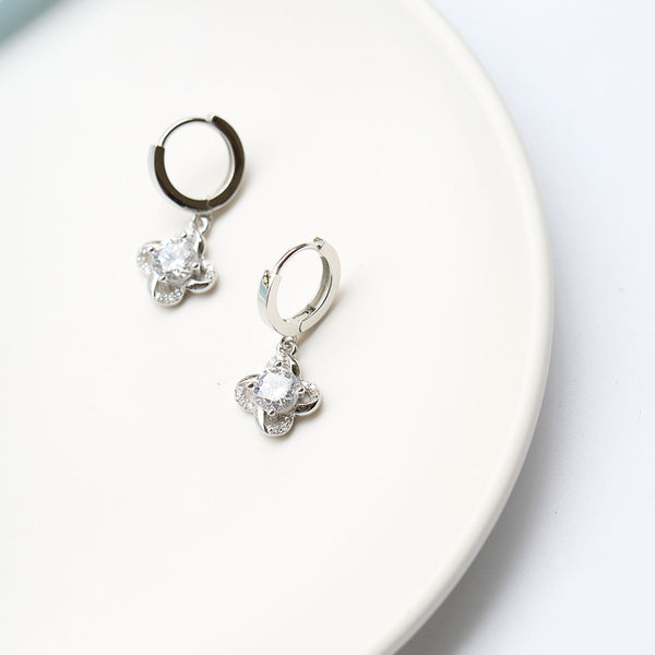 925 Sterling Silver Earrings in Fortune Leaves Design