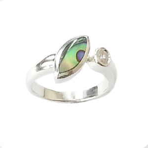 925 Sterling Silver Ring Set with Tanzanite gemstones