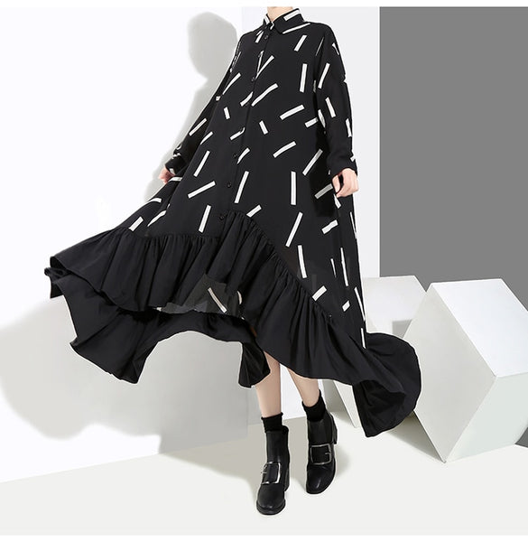 Dress with Geometrical Pattern Ruffle Hem Long